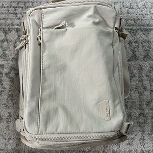 Bagsmart Blast Travel Backpack